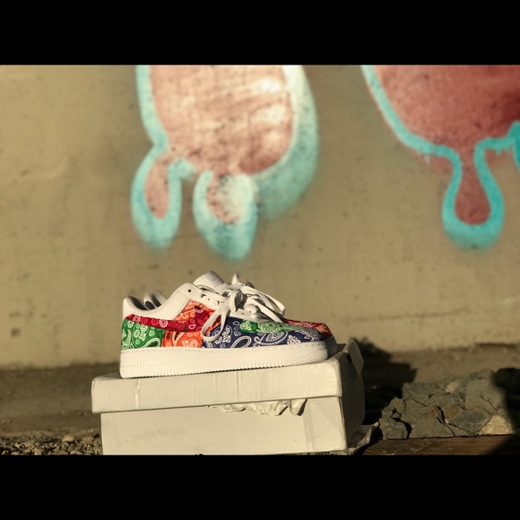 Air Force 1 - Picture 4 of 7